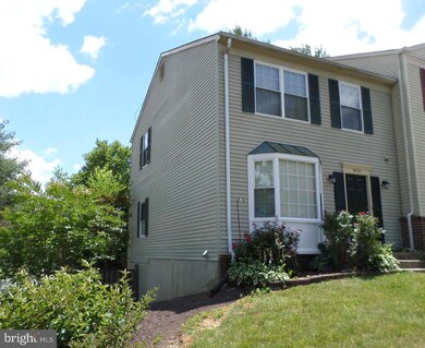 18727 Winding Creek Place, Germantown, MD 20874 - photo 7