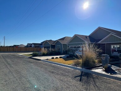 106 Arrow Point unit 5, Fredericksburg, TX 78624 - photo 3