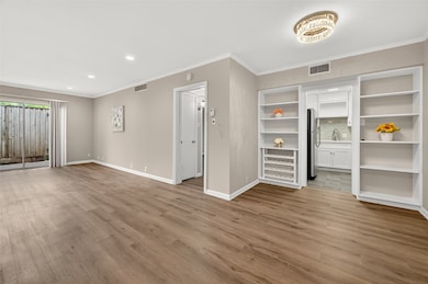 2601 St unit B114, Houston, TX 77025 - photo 6