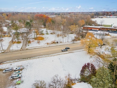 6250 Dixie Hwy, Bridgeport, MI 48722 - photo 4