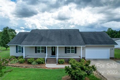 530 Barry Oak Rd, Statesville, NC 28625 - photo 2