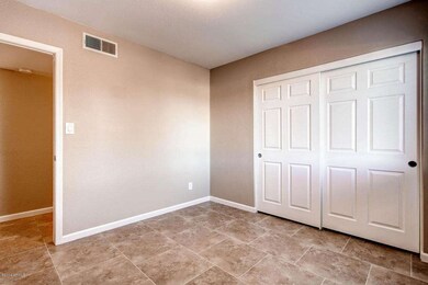 15237 N 19th Way Phoenix AZ-large-019-Be