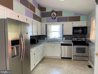 2264 Aquia Dr, Stafford, VA 22554 - photo 4