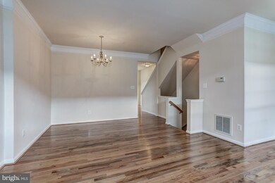 13025 Park Crescent Cir, Herndon, VA 20171 - photo 5