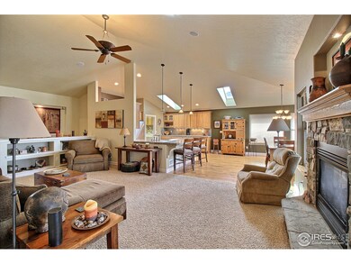Spacious and Open Floor Plan!