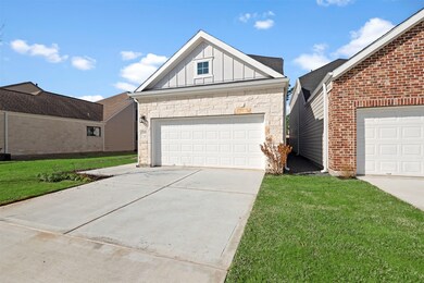 2831 Legends Crest Dr, Spring, TX 77386 - photo 2