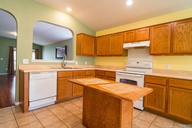 10410 Stallion Bay, San Antonio, TX 78254 - photo 5