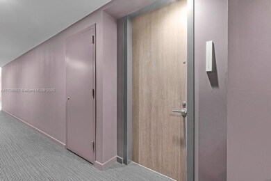 Reach Brickell City Centre unit 1710, Miami, FL 33131 - photo 3