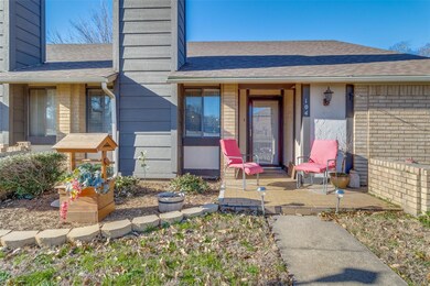 801 W Russell Ave unit 104, Bonham, TX 75418 - photo 2