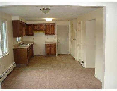 83 Carey Ct, Woonsocket, RI 02895 - photo 7