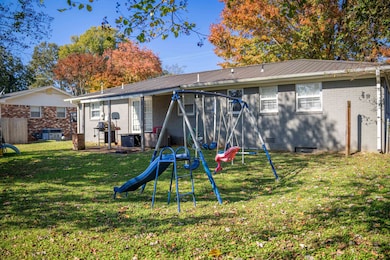 1502 Frey Ave, Sheffield, AL 35660 - photo 5