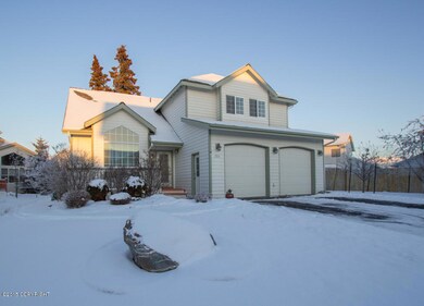 Well Cared for Home on Cul-De-Sac!