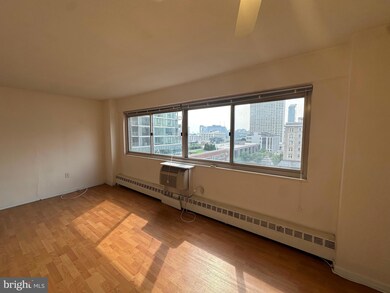 River West Condominiums unit 815, Philadelphia, PA 19103 - photo 3