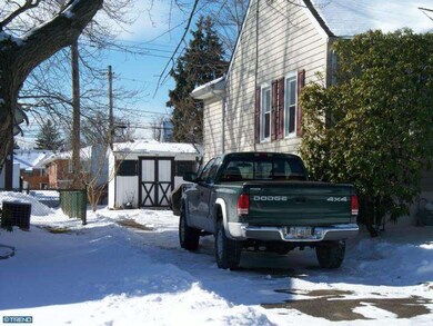 313 Springfield Ave, Folsom, PA 19033 - photo 5