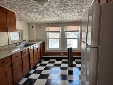 129 Montvale Ave unit 2, Woburn, MA 01801 - photo 5