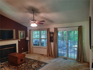12082 Monterey Rd, Ruther Glen, VA 22546 - photo 3