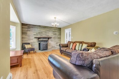 35 Lealand Ave, Agawam, MA 01001 - photo 5