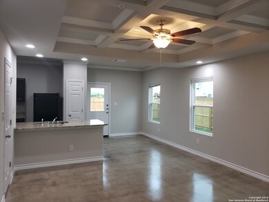 16905 Showdown Path unit 4, Selma, TX 78154 - photo 3