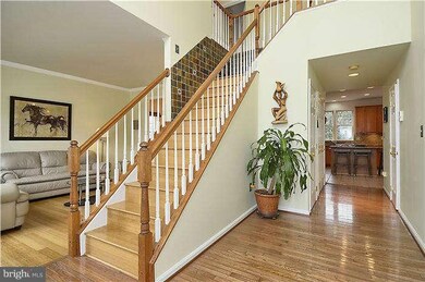 11500 Seneca Forest Cir, Germantown, MD 20876 - photo 7