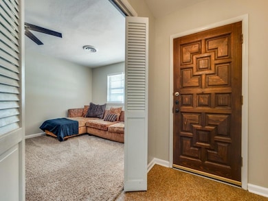 1201 Hillcrest St, Denton, TX 76201 - photo 5