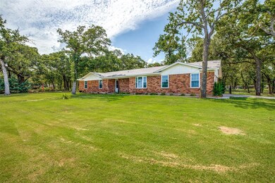 171 Laurie Ln, Springtown, TX 76082 - photo 4