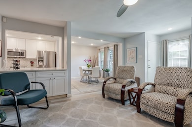 5335 Bent Tree Forest Dr unit 126, Dallas, TX 75248 - photo 3