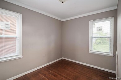 19932 Hickory St, Detroit, MI 48205 - photo 5
