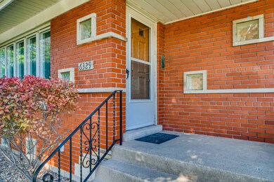 6329 S Lavergne Ave, Chicago, IL 60638 - photo 2