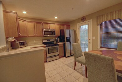 55 Boxberry Ln unit 55, Rockland, MA 02370 - photo 2