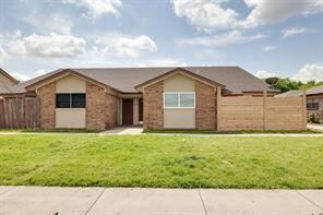 720 E Pecan St, Hurst, TX 76053 - photo 2