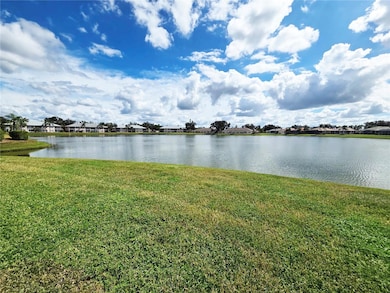 4207 Caddie Dr E unit 104, Bradenton, FL 34203 - photo 2