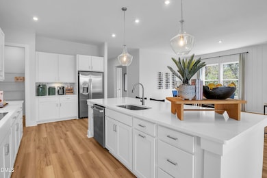 P_CST_SOU_Thorpe_Model_INT_KIT_6