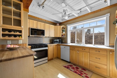 195 Breezy Point Ave, Somers, MT 59932 - photo 5