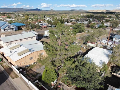 705 Bard Ave, Santa Clara, NM 88026 - photo 2