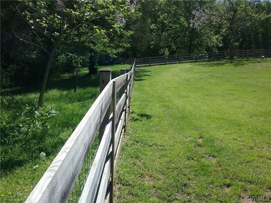 215 Cedar Creek Rd, Louisa, VA 23093 - photo 3