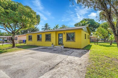 2870 NW 22nd St, Fort Lauderdale, FL 33311 - photo 2