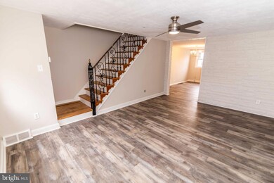 1088 Cedarwood Rd, Glenolden, PA 19036 - photo 4