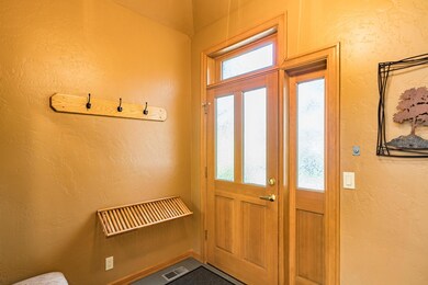 57046 Peppermill Cir unit 26-C, Sunriver, OR 97707 - photo 5