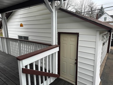 407 E 5th St, Owen, WI 54460 - photo 4