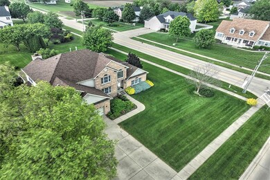 845 S Oakland Ave, Forsyth, IL 62535 - photo 4