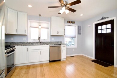 34 Myrtle St, Chicopee, MA 01013 - photo 6