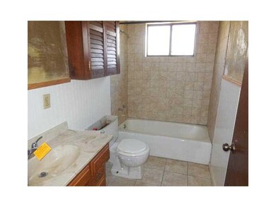 Bathroom 2.