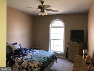 9904 Brock Rd, Spotsylvania, VA 22553 - photo 4