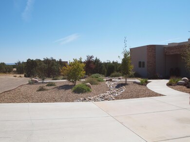 7501 Tuscany Way, Farmington, NM 87402 - photo 2