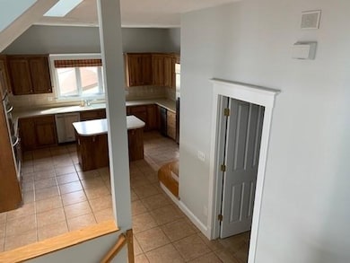 580 Eastside Rd, Wrentham, MA 02093 - photo 4