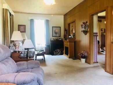 318 S Berry St, Andrews, IN 46702 - photo 6