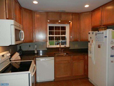 2402 Ivanhoe Ln, Wilmington, DE 19808 - photo 4