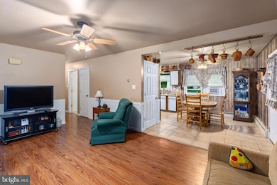 22 Poplar Rd, Boyertown, PA 19512 - photo 6