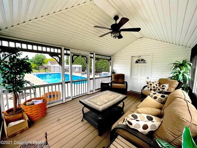 39 Lafayette Ave, Tamaqua, PA 18252 - photo 4