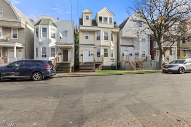 150 S 10th St, Newark, NJ 07107 - photo 4
